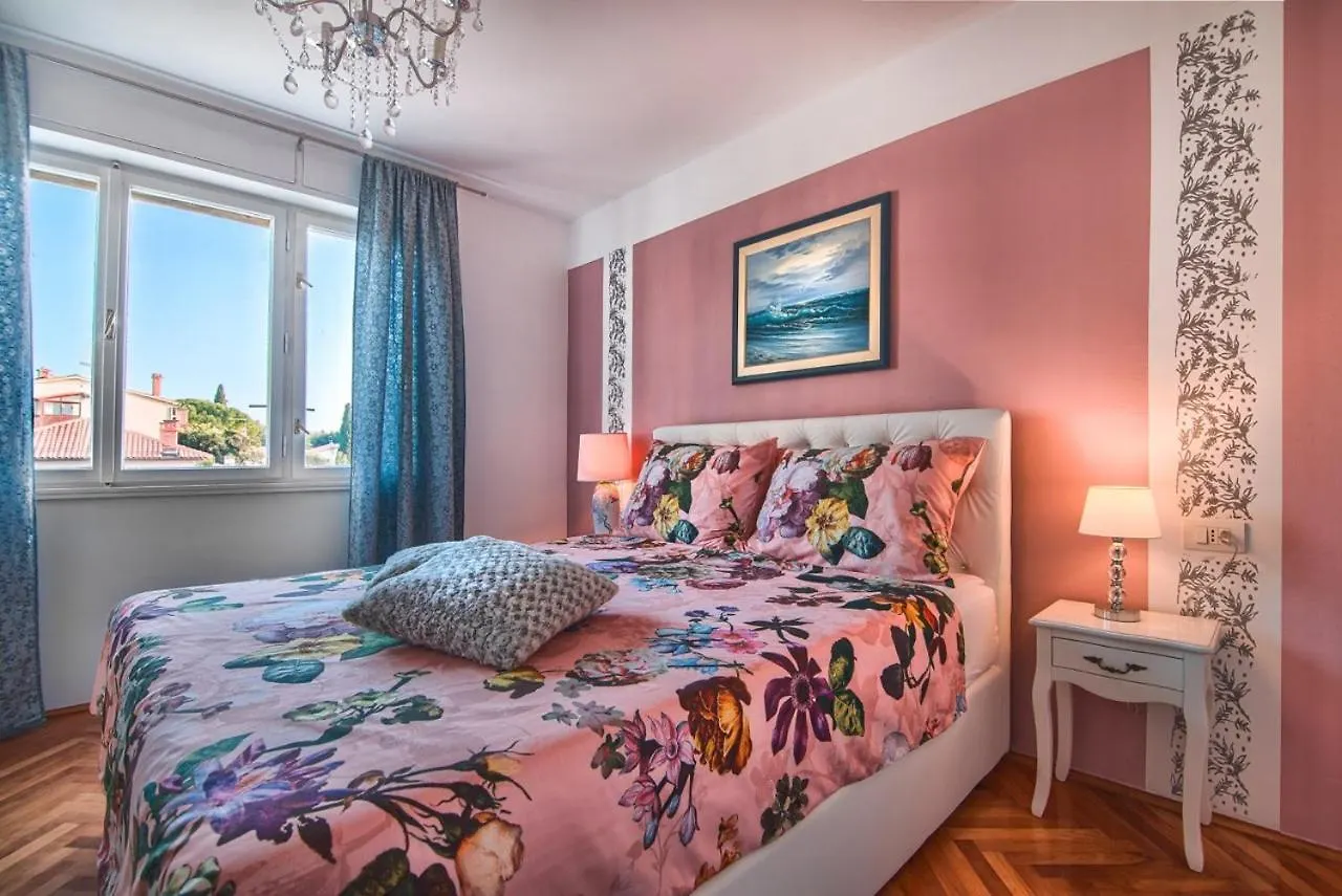 Apartman Val Πούλα